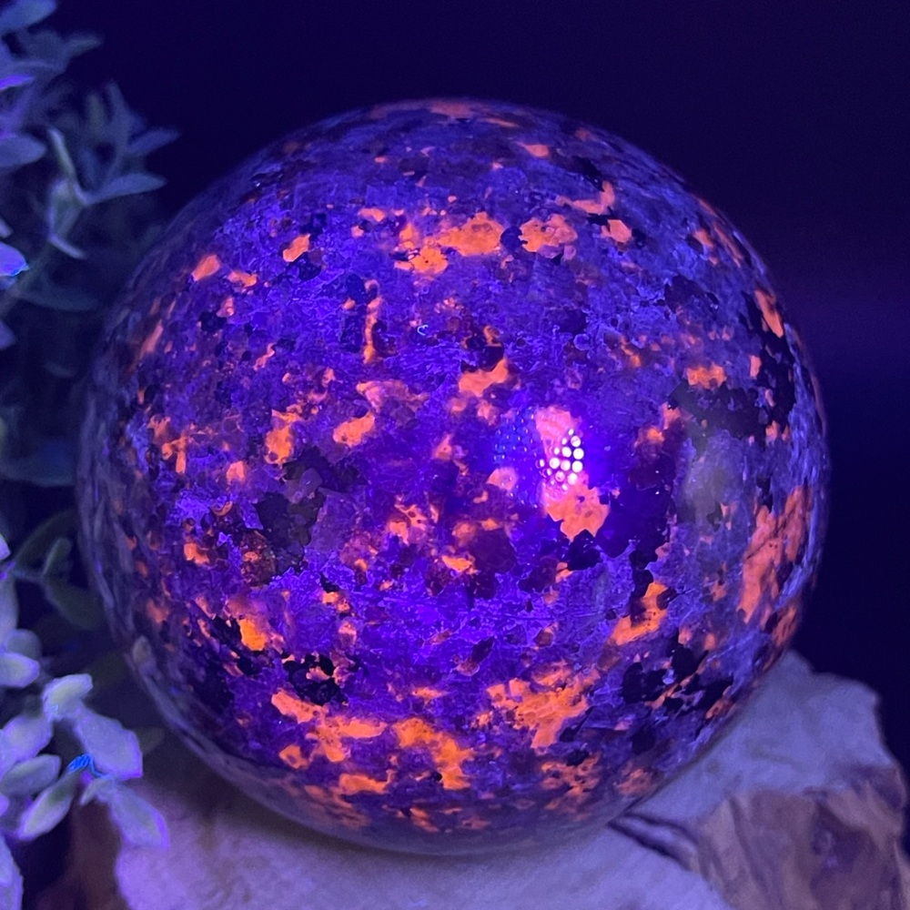 Large Yooperlite Sphere Crystal 67mm